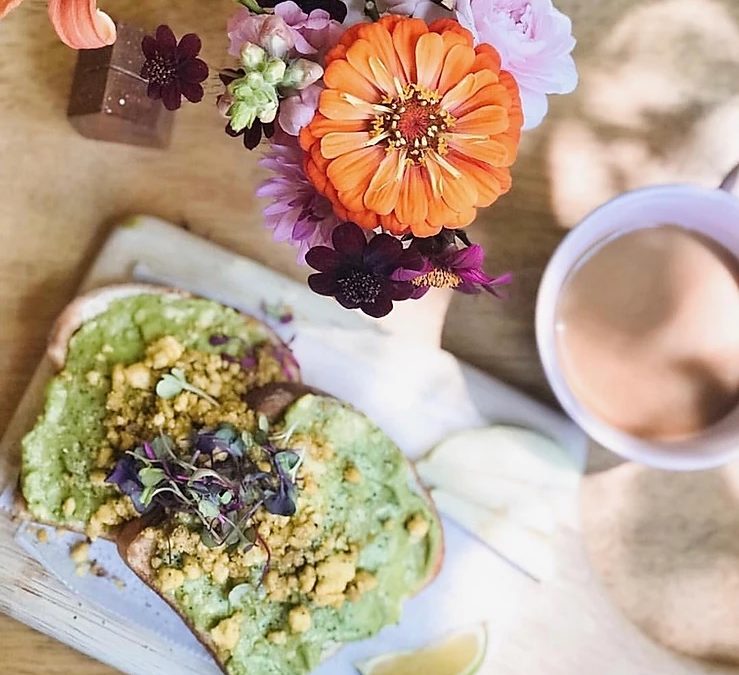 How To Take Photos That Are Really, Really, Ridiculously Good Looking (Without A Professional Camera)