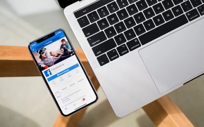 How To Manage Negative Social Media When the World is on Fire