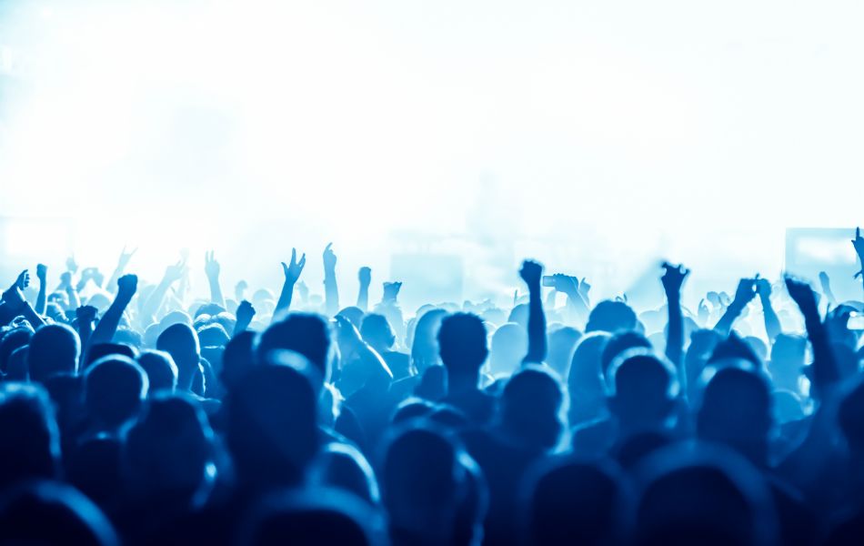 audience-crowd